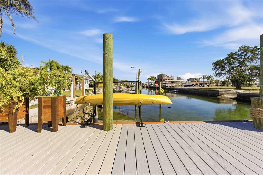 6424 BOATYARD DRIVE photo 25