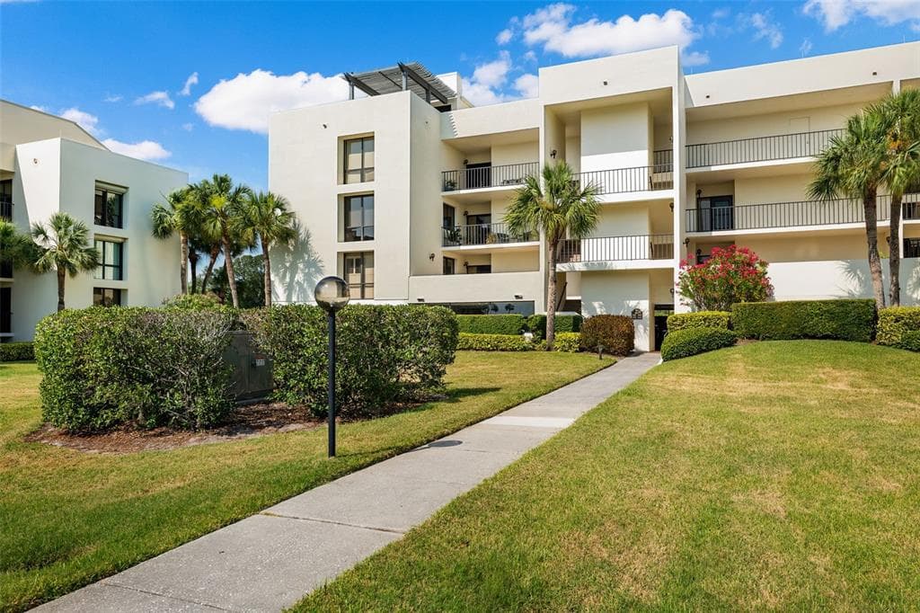 50 COE ROAD 331 photo 4