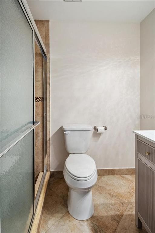44 CLUB HOUSE DRIVE 105 photo 18