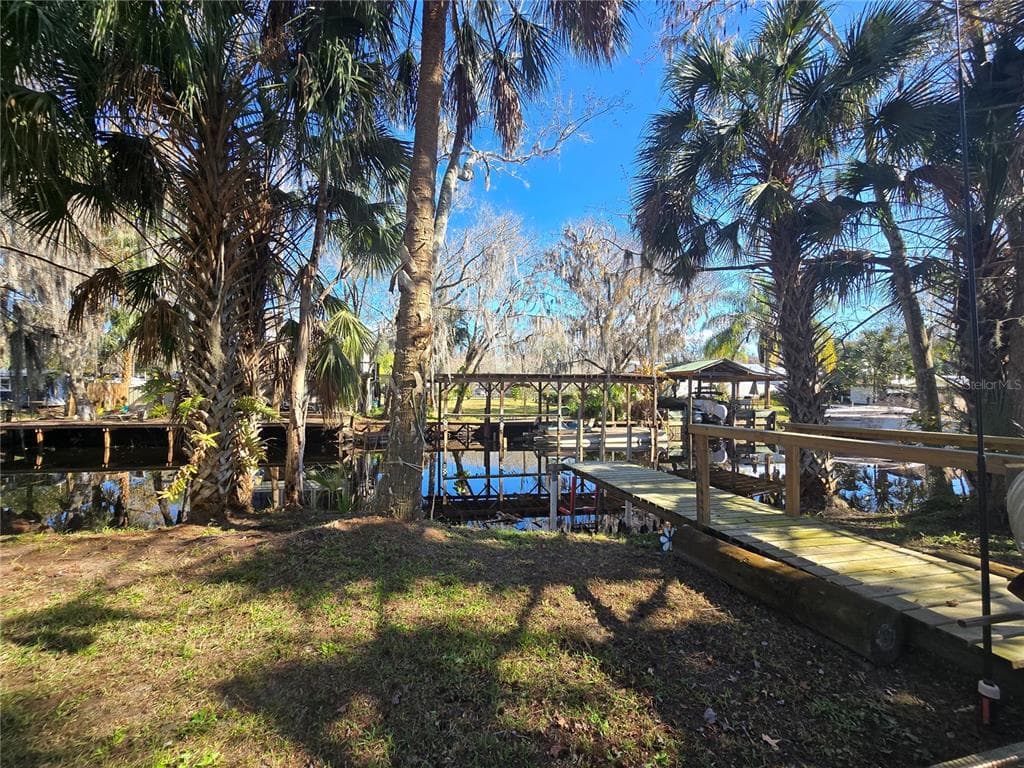 56290 CHERRY TREE ROAD photo 20