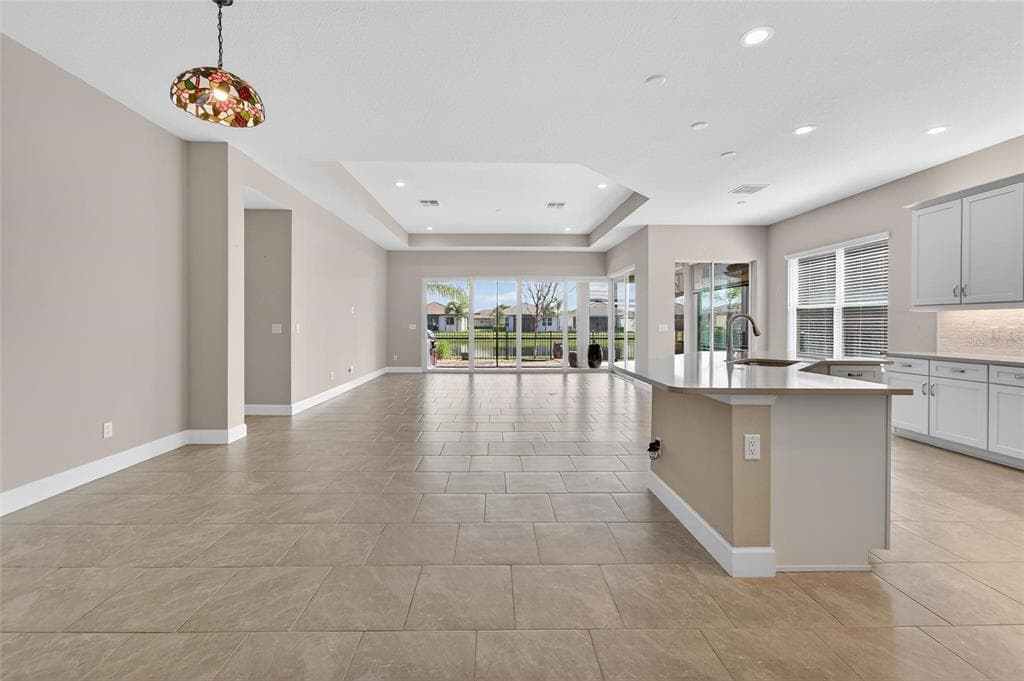 15512 CORONA DEL MAR DRIVE photo 9
