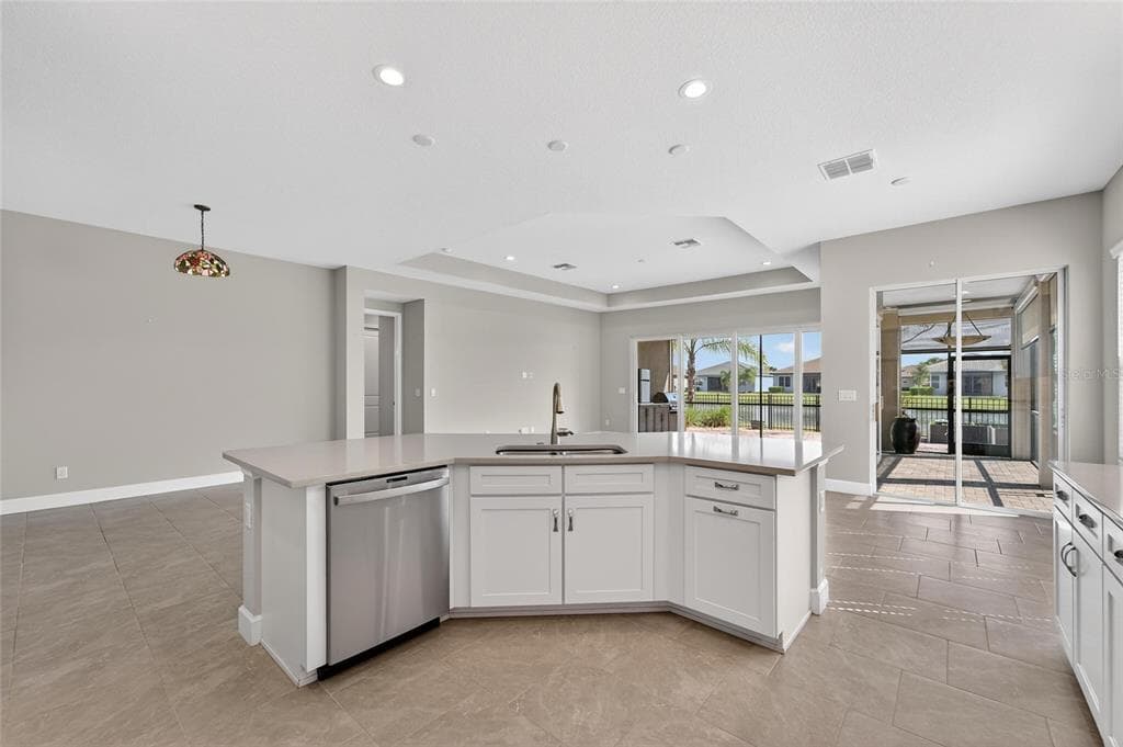 15512 CORONA DEL MAR DRIVE photo 15