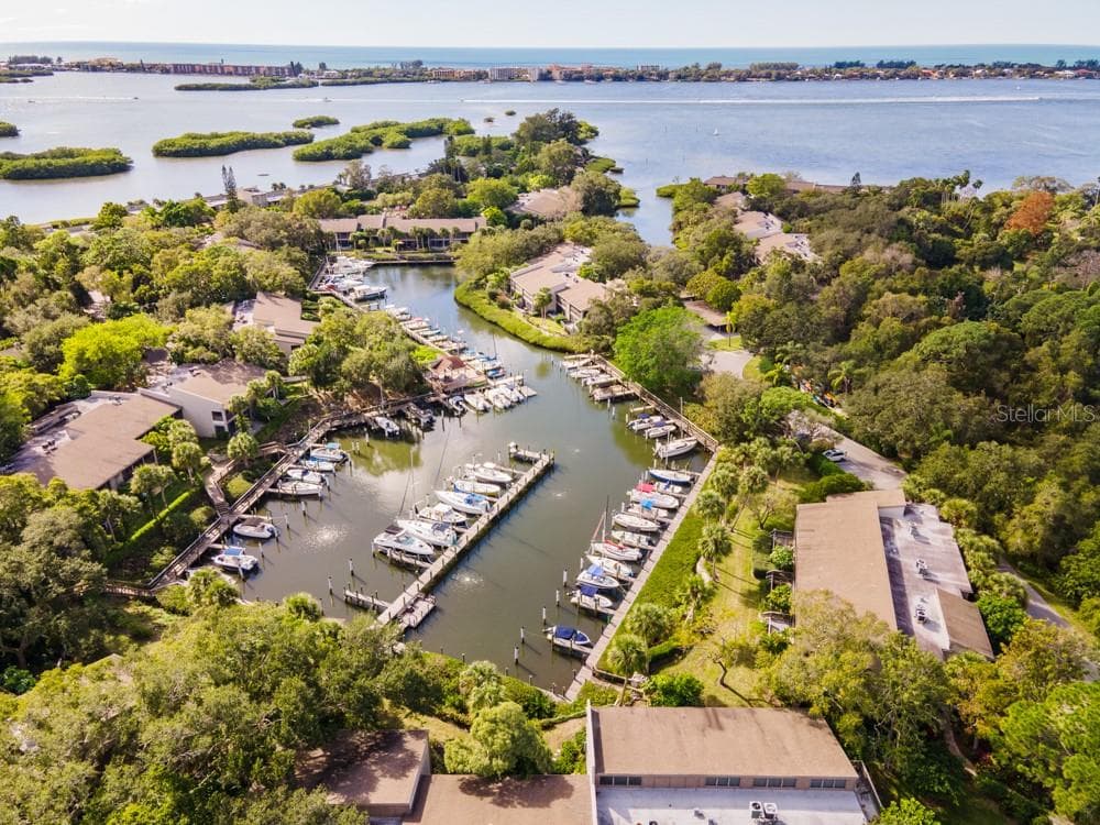 1511 PELICAN POINT DRIVE 280 photo 12