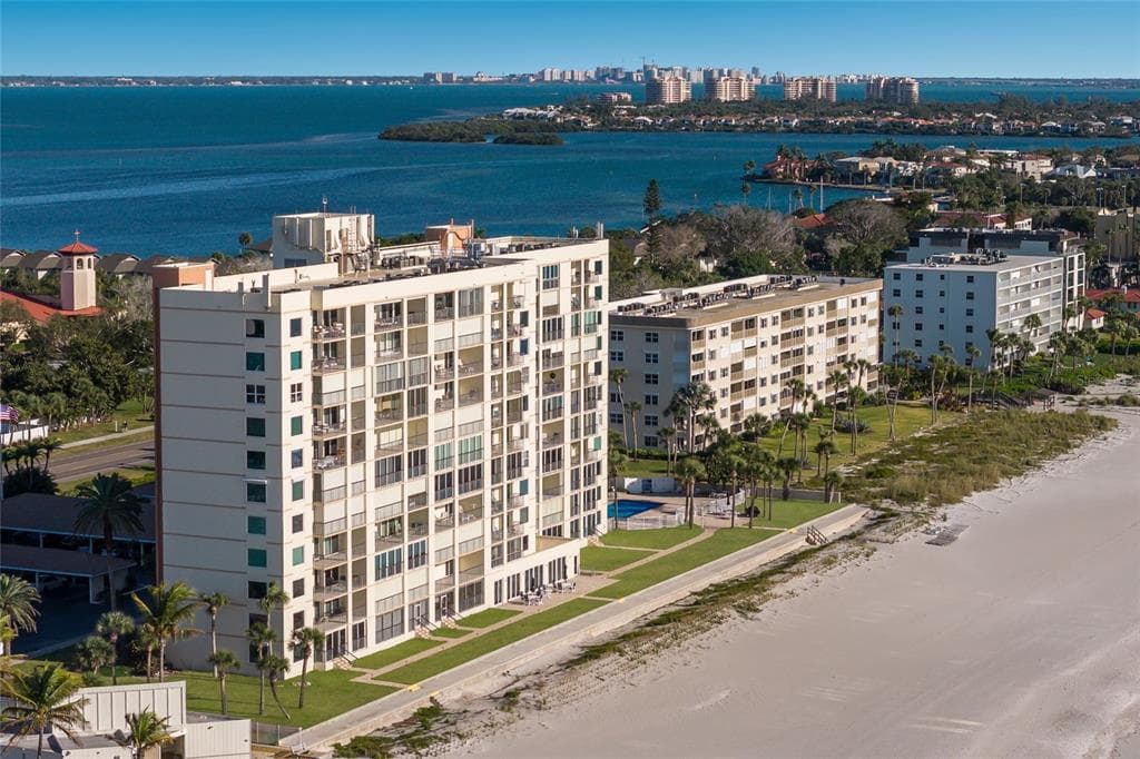 4401 GULF OF MEXICO DRIVE 601 photo 10