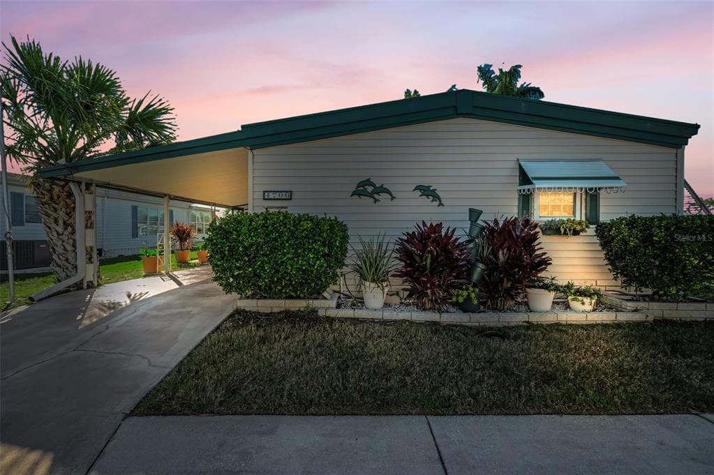 4706 BURNEY DRIVE photo 4
