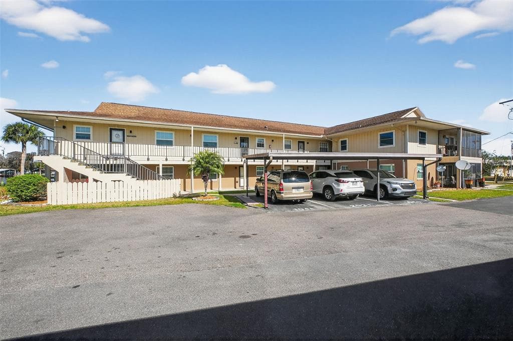 1640 JUNO TRAIL 102A photo 6
