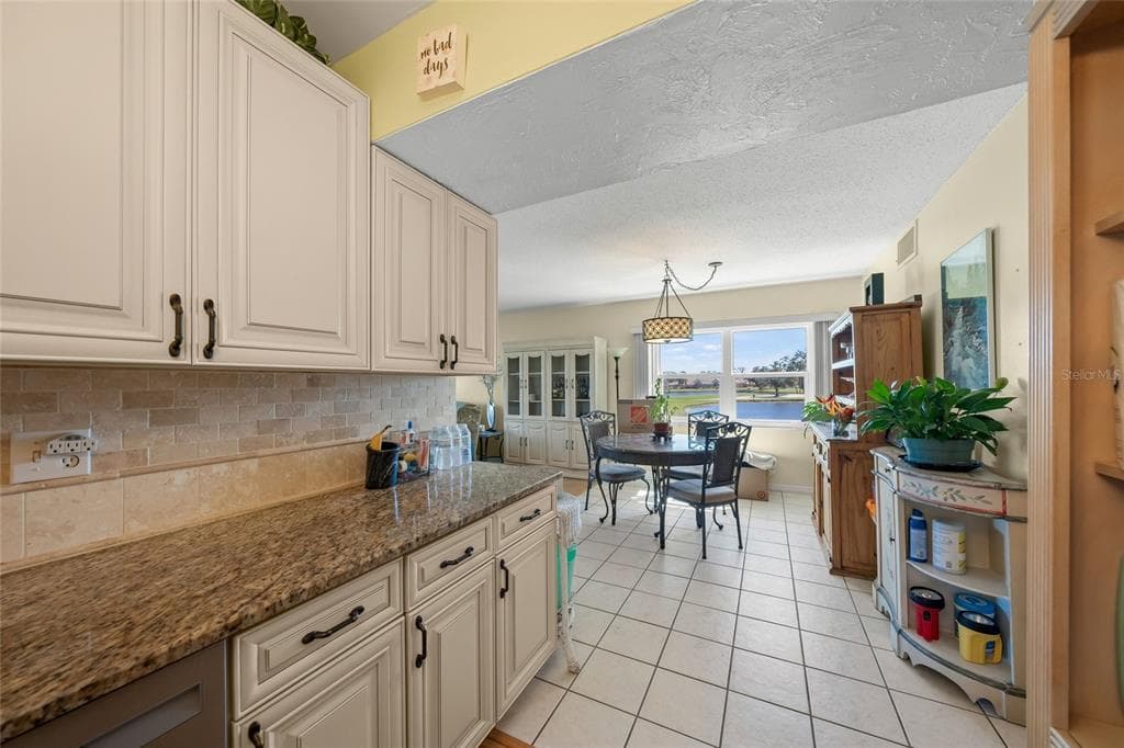 7193 W COUNTRY CLUB DRIVE N 237 photo 15