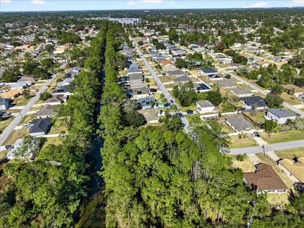 42 RUSSELL DRIVE photo 18