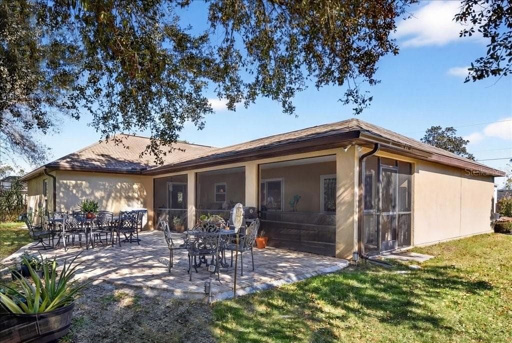 42 RUSSELL DRIVE photo 21