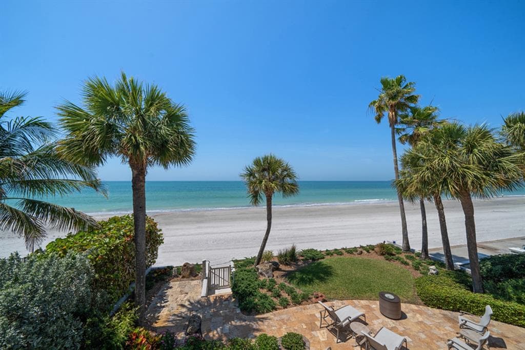 16000 GULF BOULEVARD photo 10