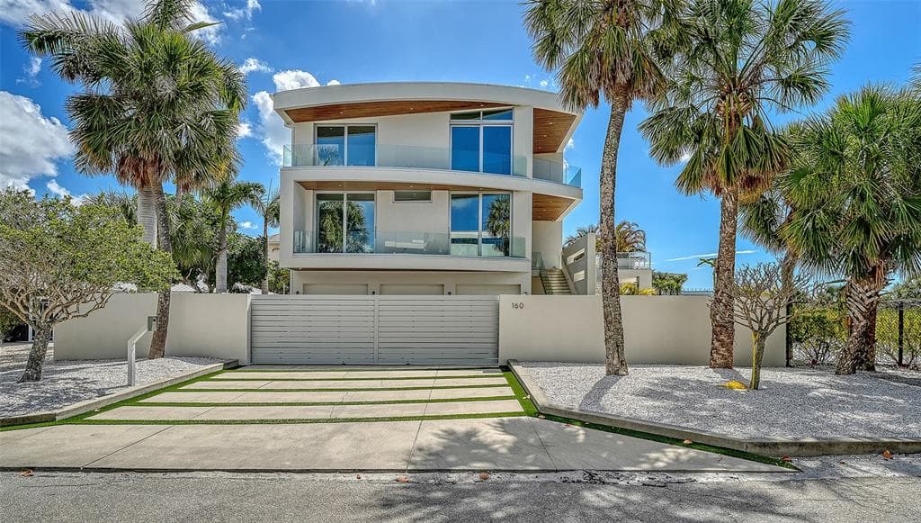 160 WHITTIER DRIVE photo 8