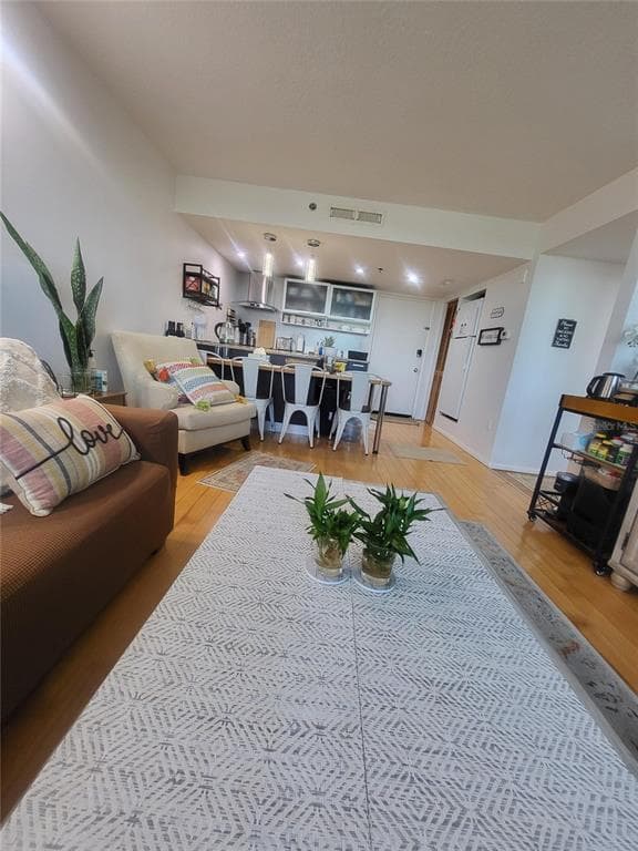 701 S MADISON AVENUE 414 photo 25