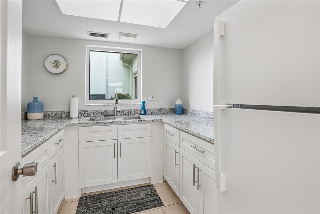 420 64TH AVENUE 107 photo 24