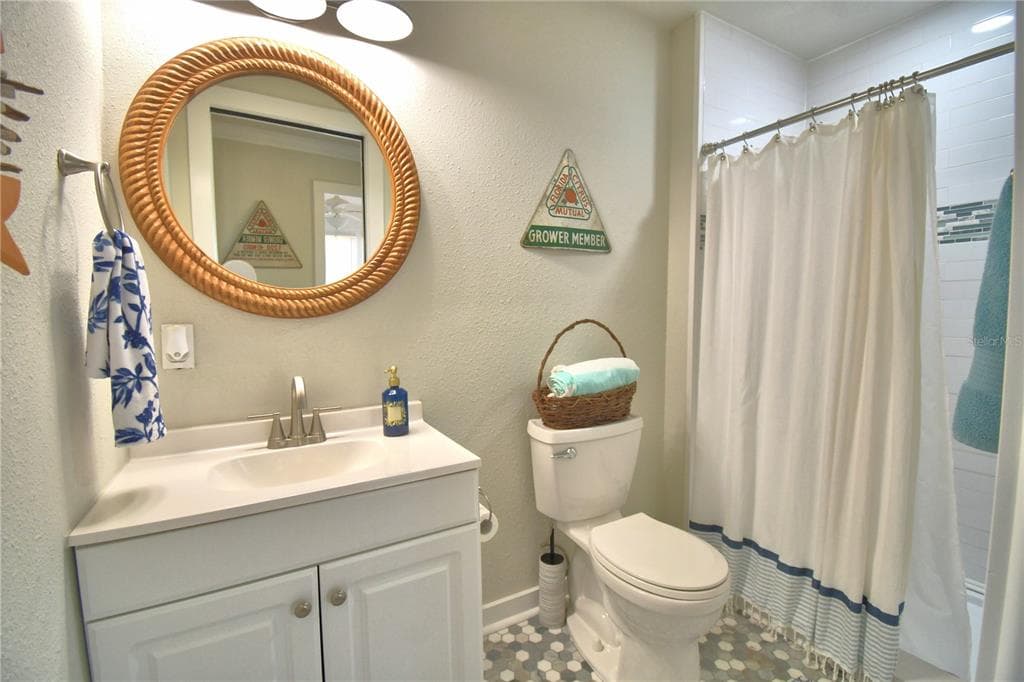 1173 S LAKE REEDY BOULEVARD photo 21