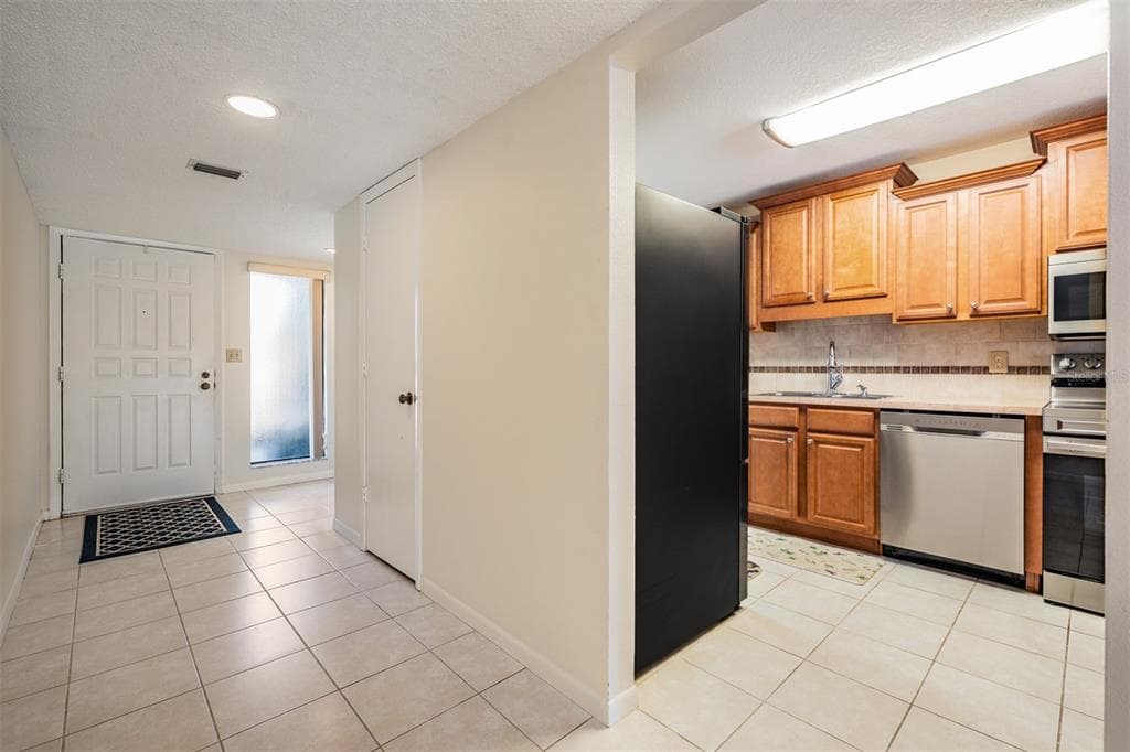 3505 TARPON WOODS BOULEVARD Q402 photo 4