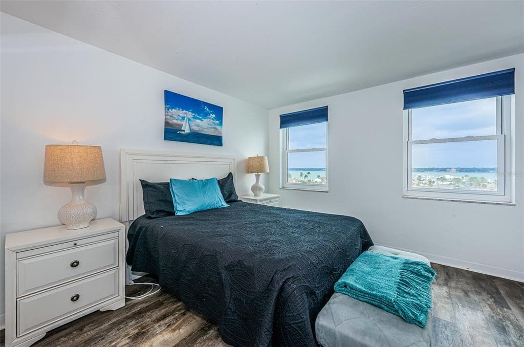10355 PARADISE BOULEVARD 711 photo 20