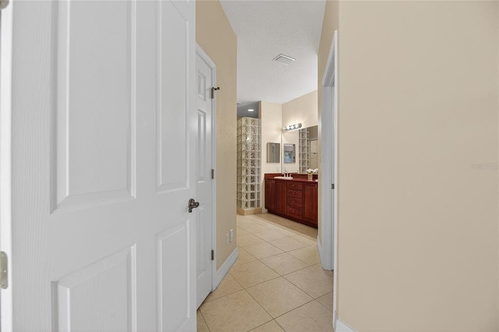 1420 EMERALD DUNES DRIVE photo 14