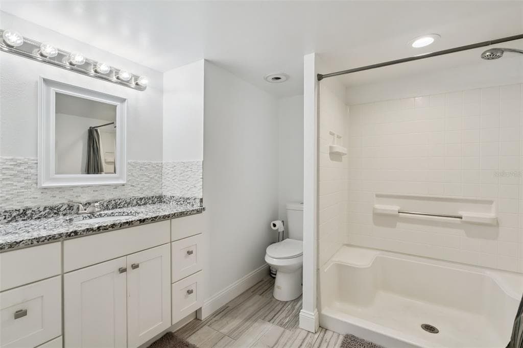 7247 TREASURE ISLAND ROAD photo 10