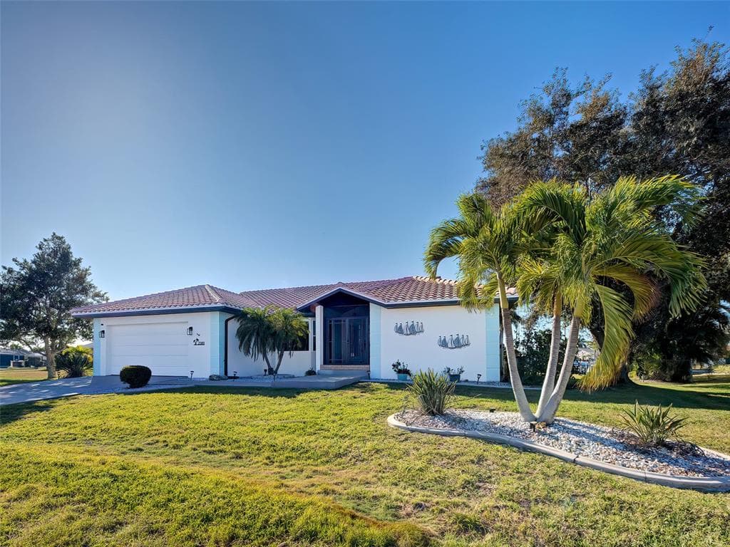2301 VIA VENETO DRIVE photo 2