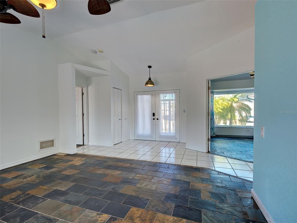 2301 VIA VENETO DRIVE photo 14