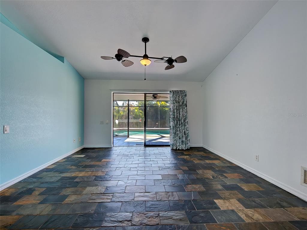 2301 VIA VENETO DRIVE photo 11