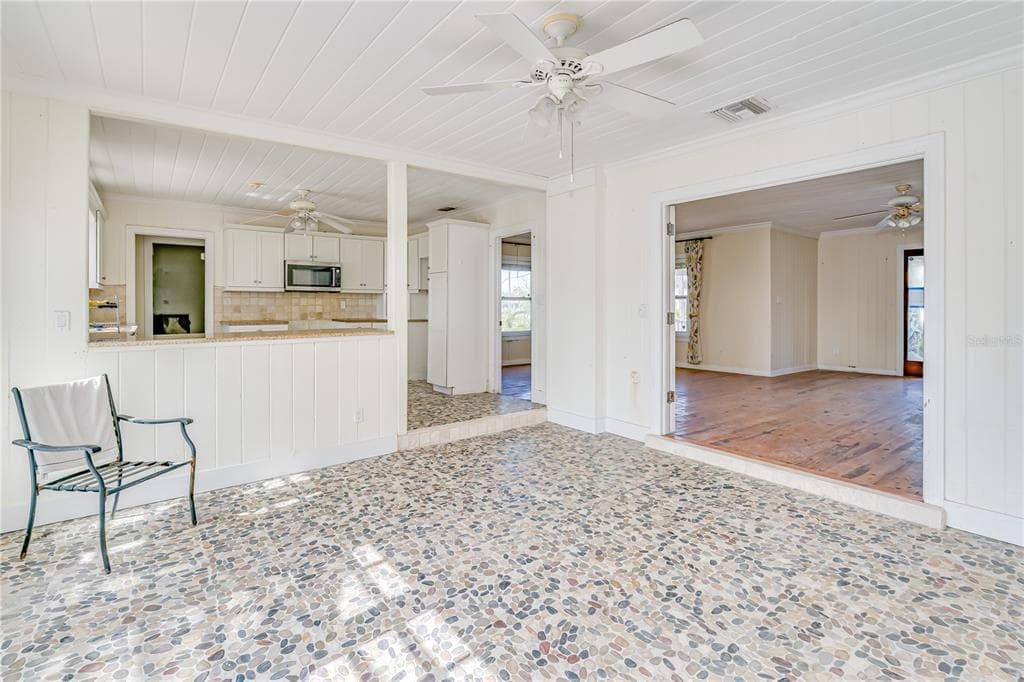 16029 REDINGTON DRIVE photo 17