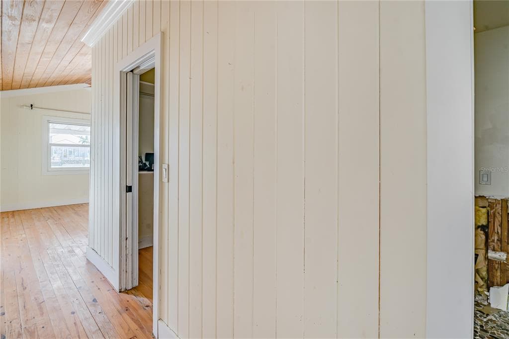 16029 REDINGTON DRIVE photo 22