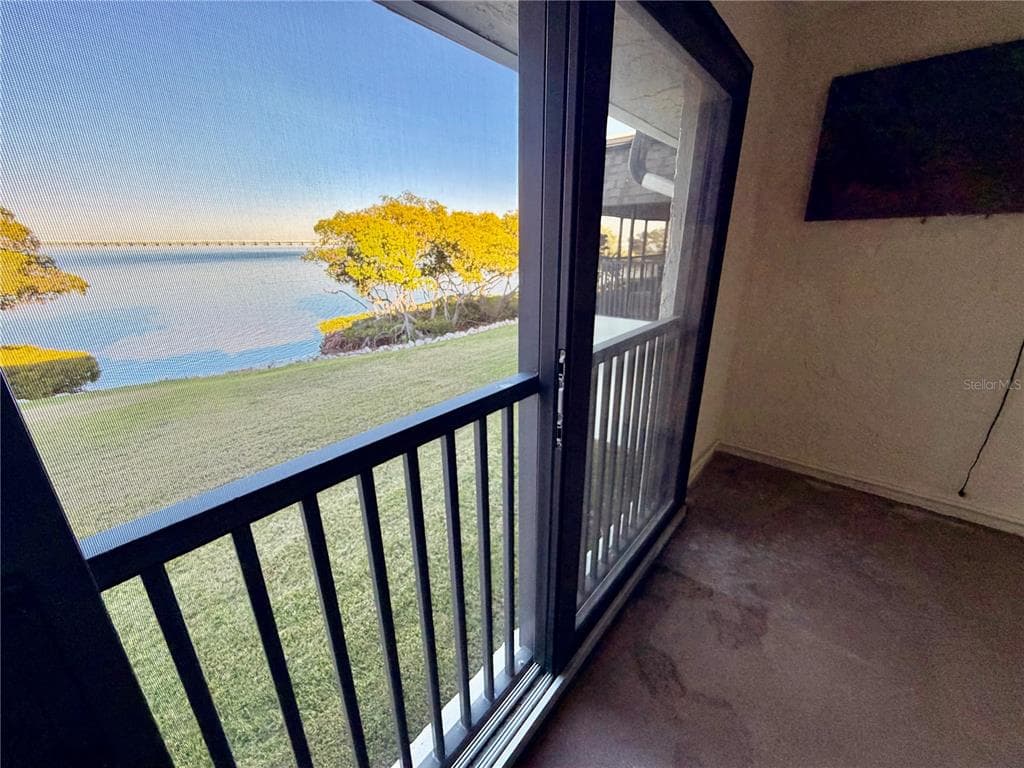 2980 HAINES BAYSHORE ROAD 124 photo 14