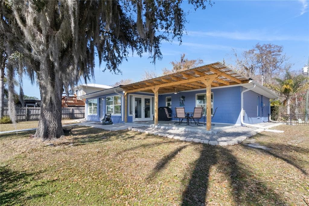 1621 SPRING GARDEN DRIVE photo 22
