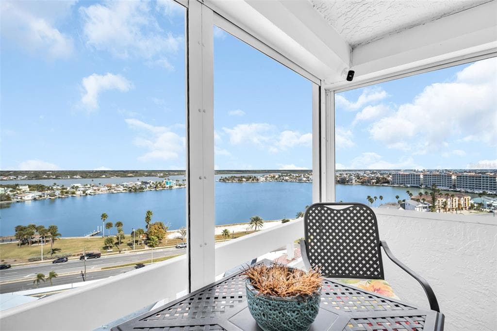17900 GULF BOULEVARD 12A photo 5