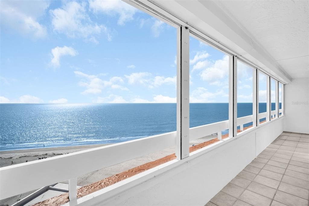 17900 GULF BOULEVARD 12A photo 4