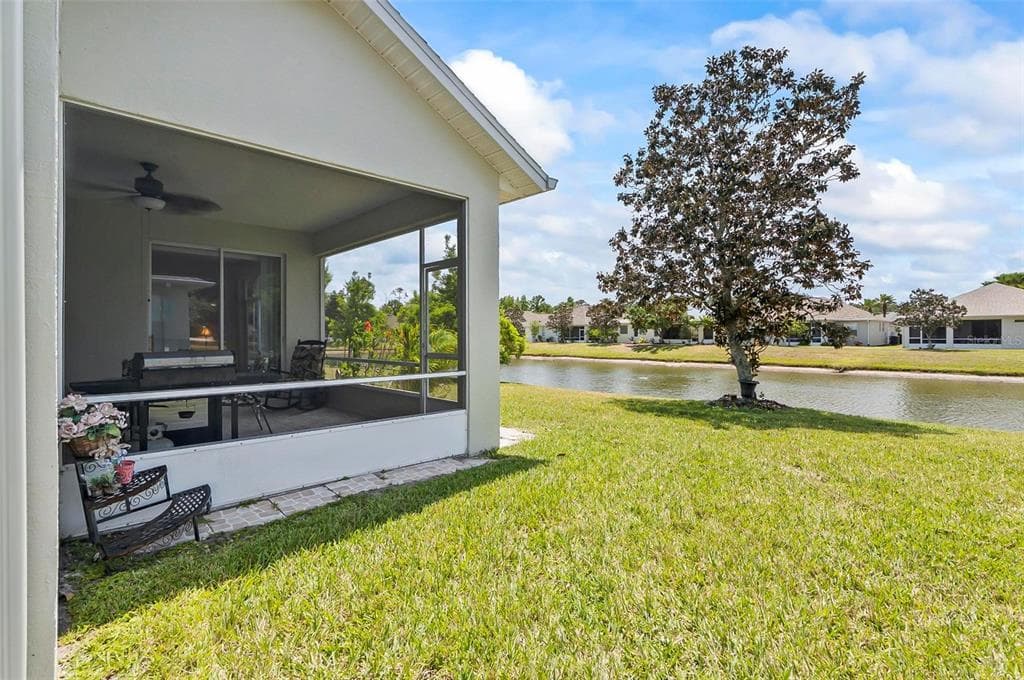 19 RAINTREE CIRCLE photo 3