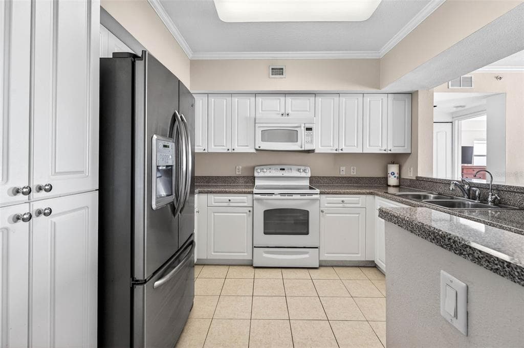 4516 SEAGULL DRIVE 714 photo 7