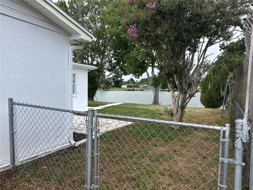 9616 LAKE CHRISTINA LANE photo 22