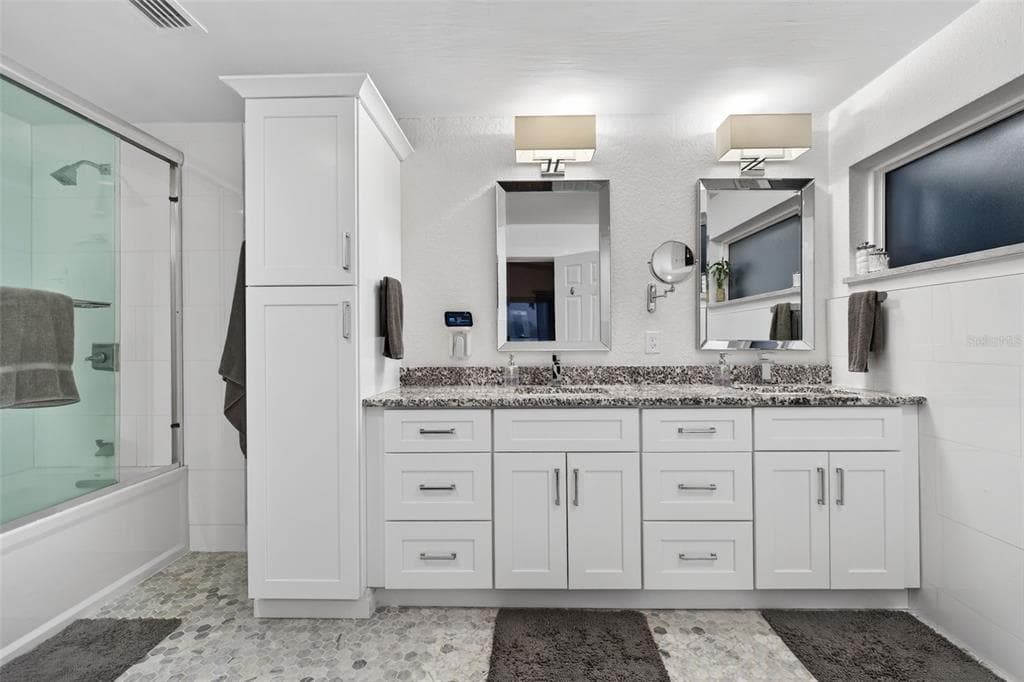 136 WINDWARD ISLAND photo 21