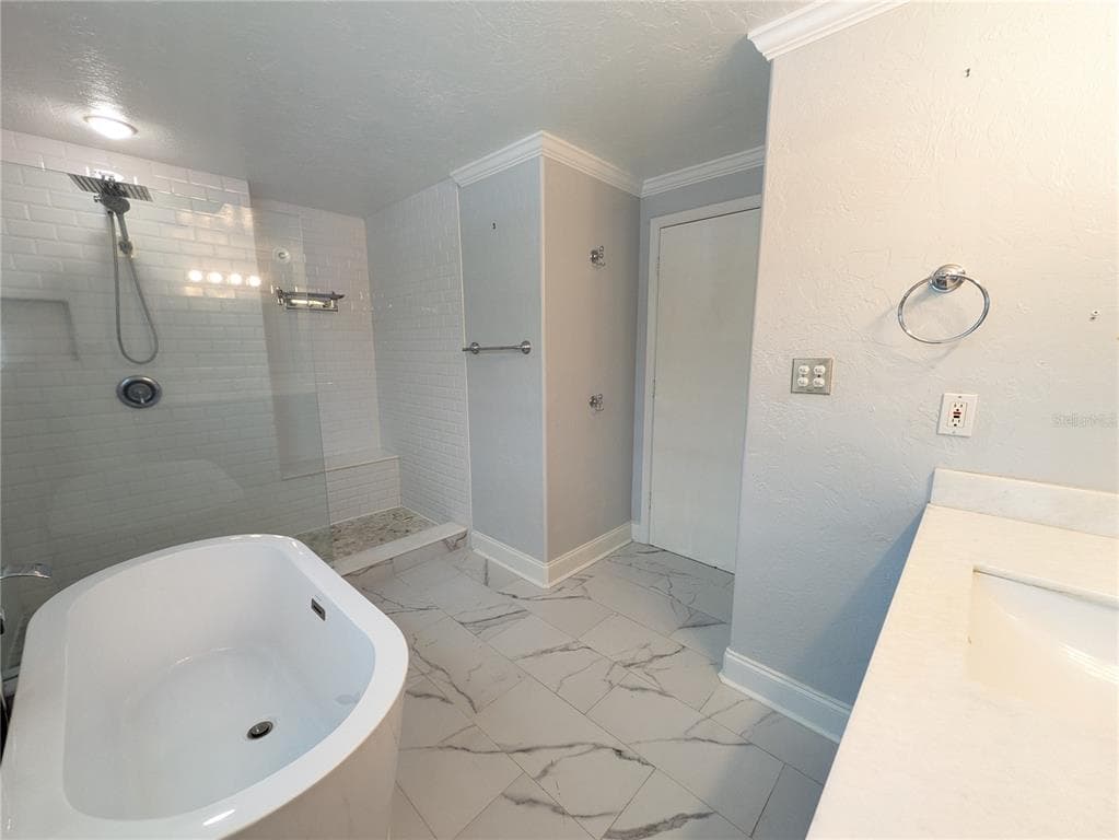 4554 COOPER ROAD photo 16