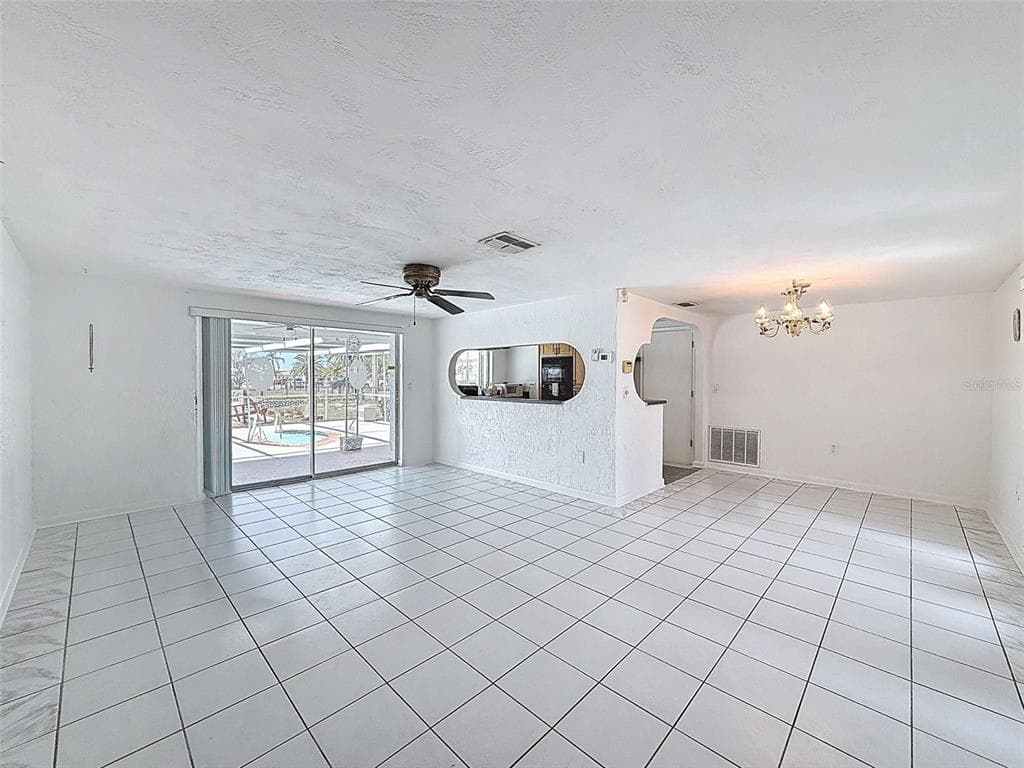 13701 VERONICA DRIVE photo 12