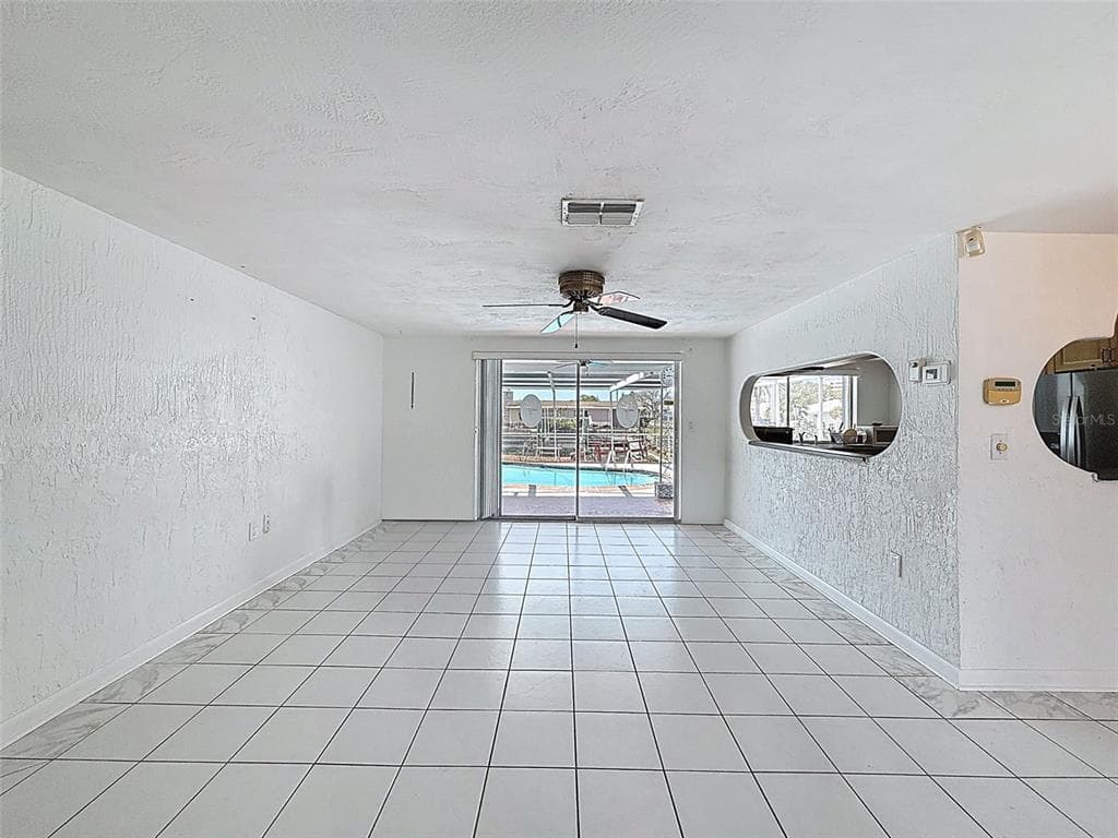 13701 VERONICA DRIVE photo 18