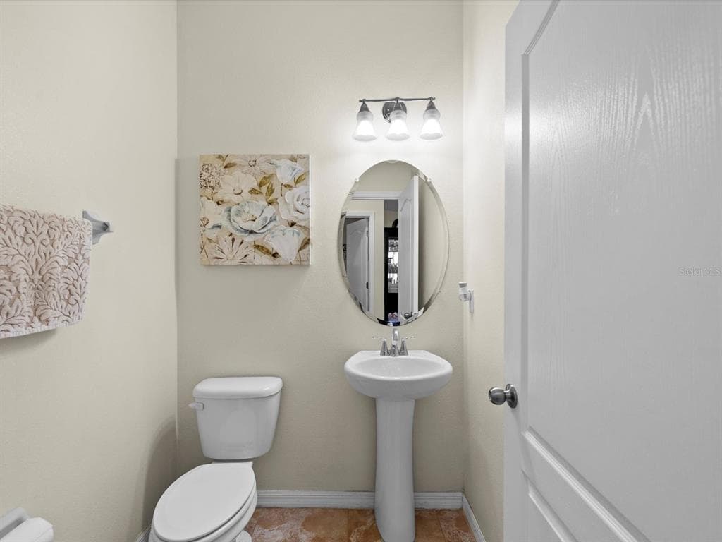 1716 HADDEN HALL PLACE photo 17