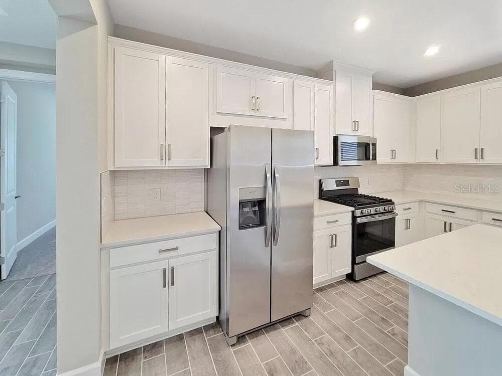 11019 DEVONBRIDGE DRIVE photo 4
