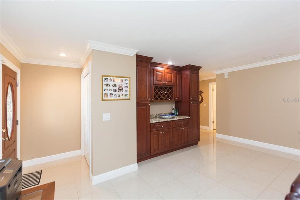 6512 MANILA PALM WAY photo 9