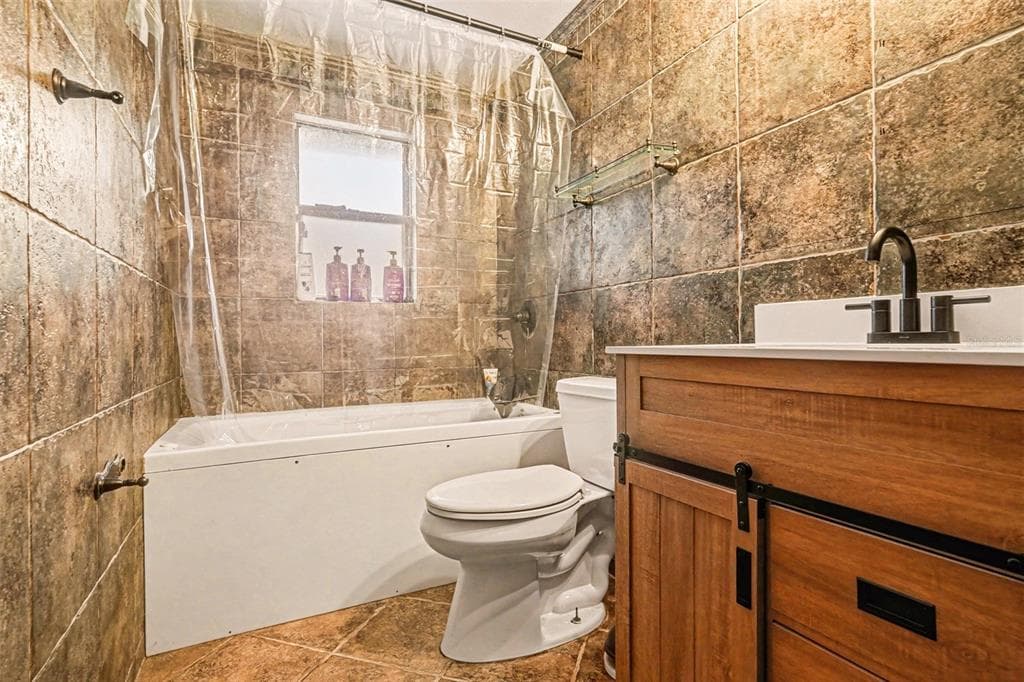 4295 LAKERIDGE DRIVE photo 21