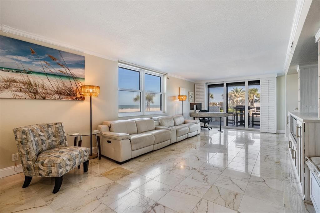 1400 GULF BOULEVARD 109 photo 8