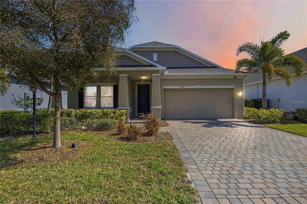 1533 SUNSET PRESERVE WAY photo 1
