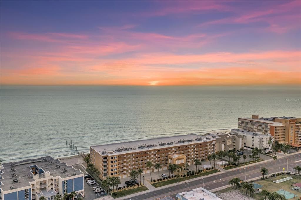 16326 GULF BOULEVARD 308 photo 1