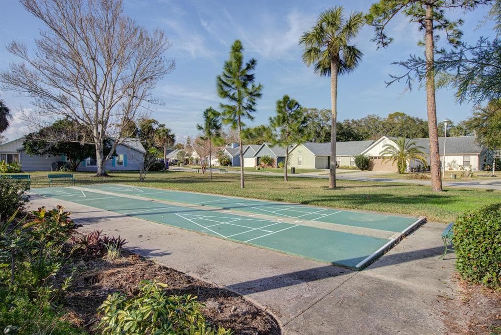 701 PINE SHORES CIRCLE photo 18