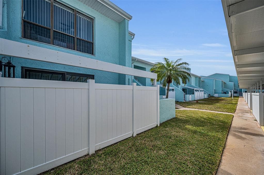 1 WINDRUSH BOULEVARD 51 photo 10