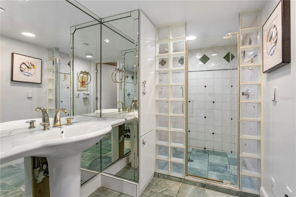 775 LONGBOAT CLUB ROAD 808 photo 22