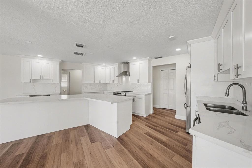 5041 CABRILLA COURT photo 18