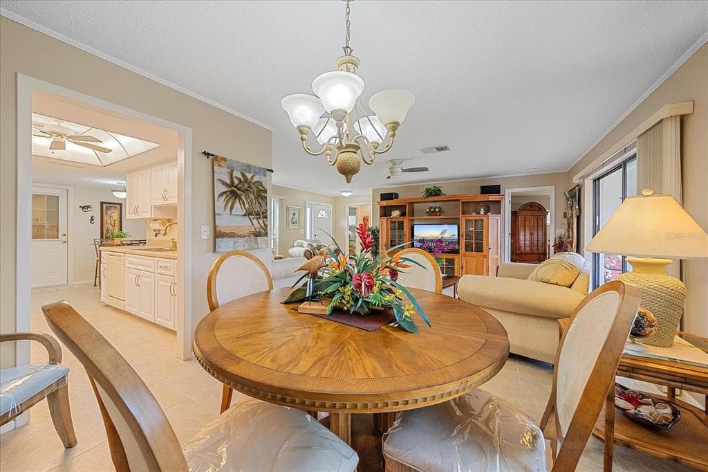 3135 GLEN ELYN BOULEVARD 13 photo 13